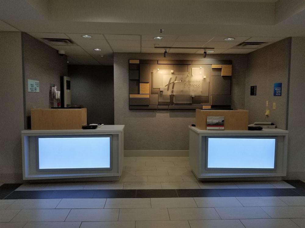 Holiday Inn Express Hotel & Suites Louisville South-Hillview, An Ihg Hotel Buitenkant foto