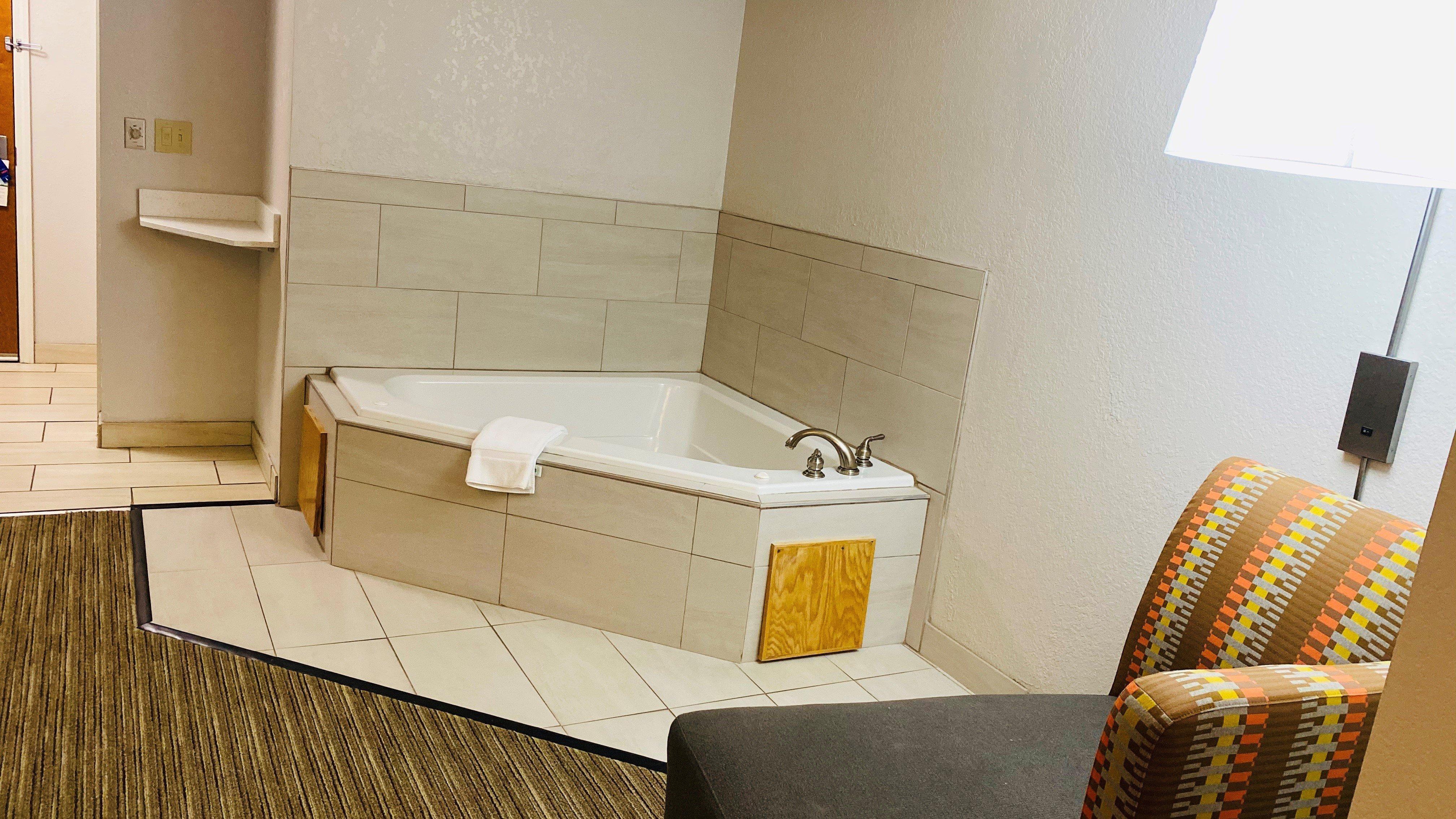 Holiday Inn Express Hotel & Suites Louisville South-Hillview, An Ihg Hotel Buitenkant foto